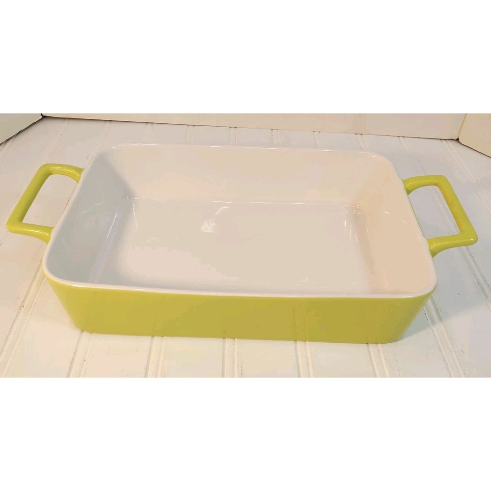 Crate and Barrel Lime Green Oblong Handled Stoneware Casserole Baking Dish 10x7